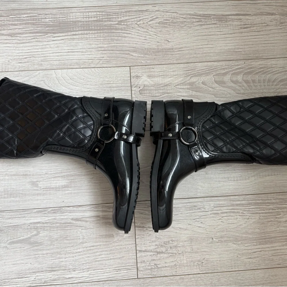 Stuart Weitzman Black Leather & Rubber Stirrup Rain Boots Size 39 (Size 8.5) - Picture 11 of 16